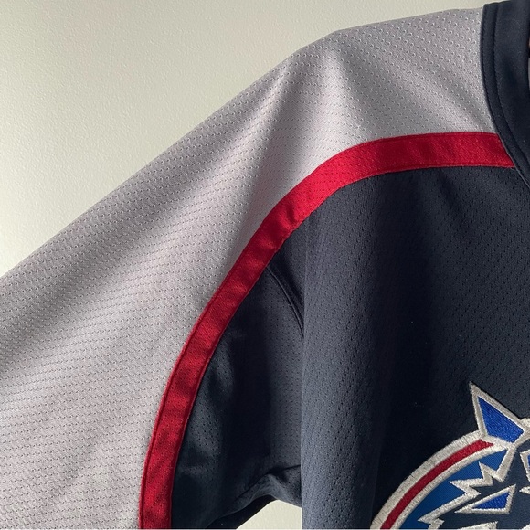 Vintage Vancouver Canucks CCM Hockey Jersey Kids Unisex Children’s Youth L/XL - Picture 5 of 9